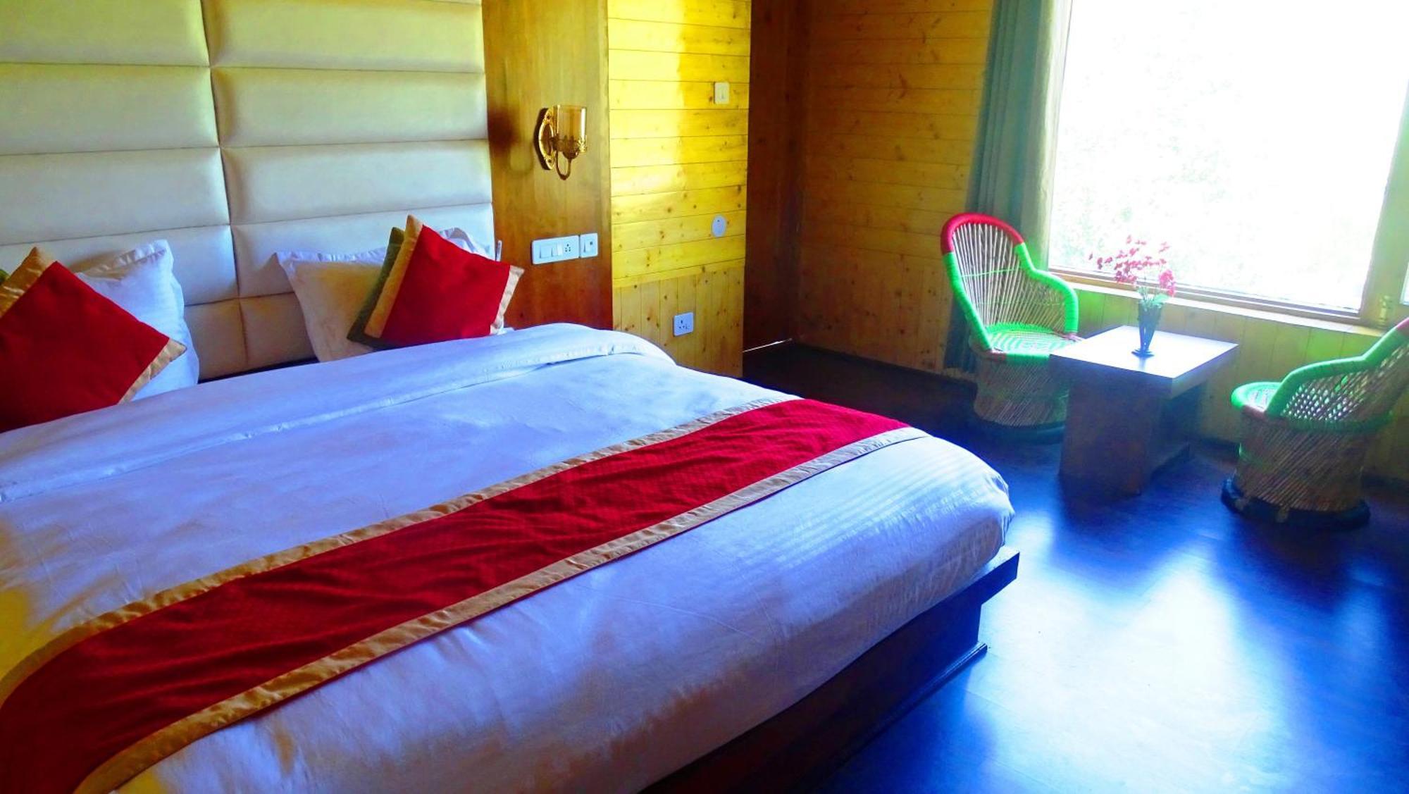 Humble Holiday Inn Kufri Simla 外观 照片