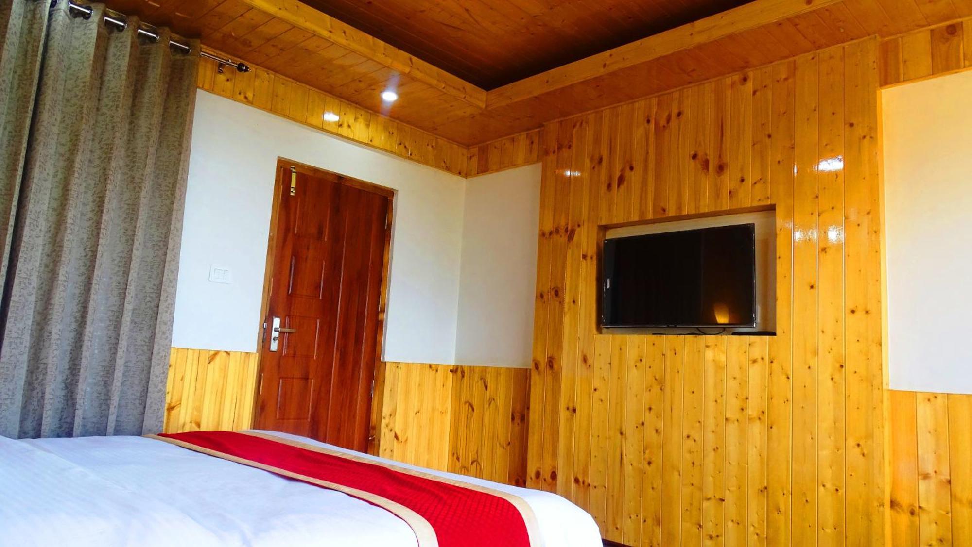 Humble Holiday Inn Kufri Simla 外观 照片